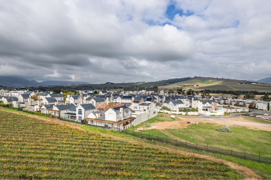 3 Bedroom Property for Sale in Nooitgedacht Village Western Cape